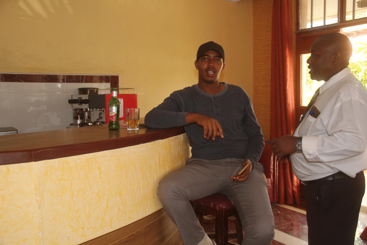 Bomen Hotel Isiolo Екстериор снимка