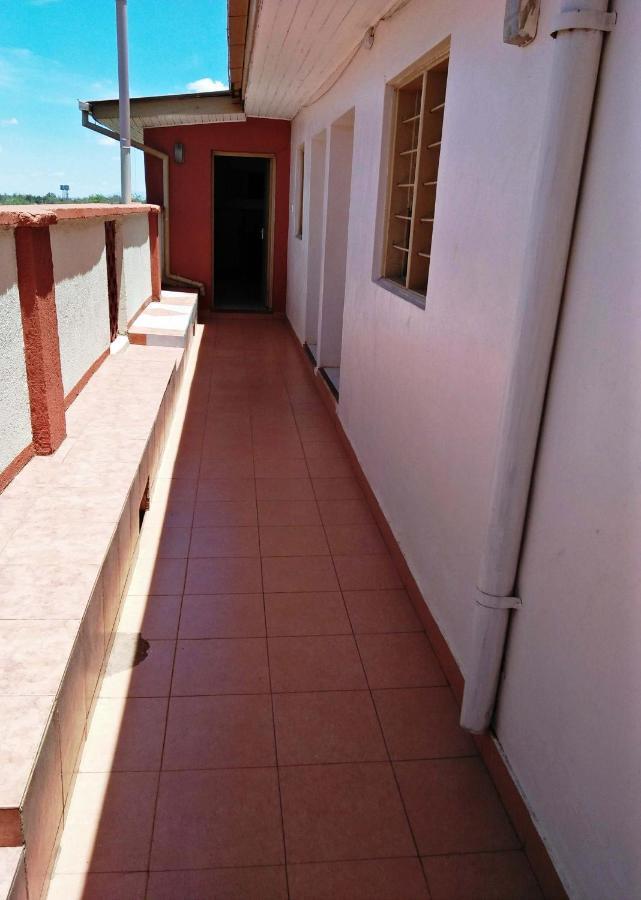 Bomen Hotel Isiolo Екстериор снимка